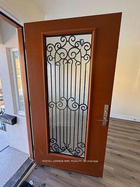 Photo 2 of 4677 Crysler Avenue, Niagara Falls, Downtown — HOMEH
