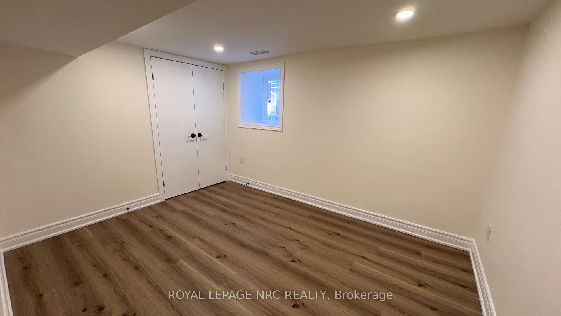 Photo 20 of 4677 Crysler Avenue, Niagara Falls, Downtown — HOMEH