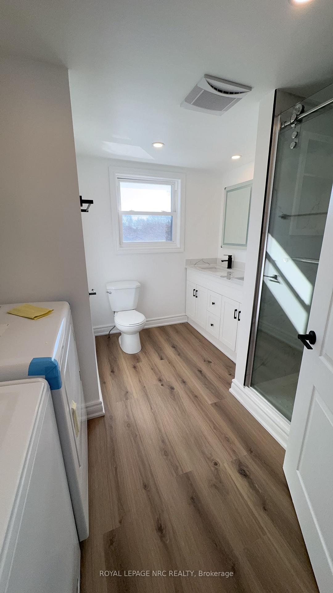 Photo 25 of 4677 Crysler Avenue, Niagara Falls, Downtown — HOMEH