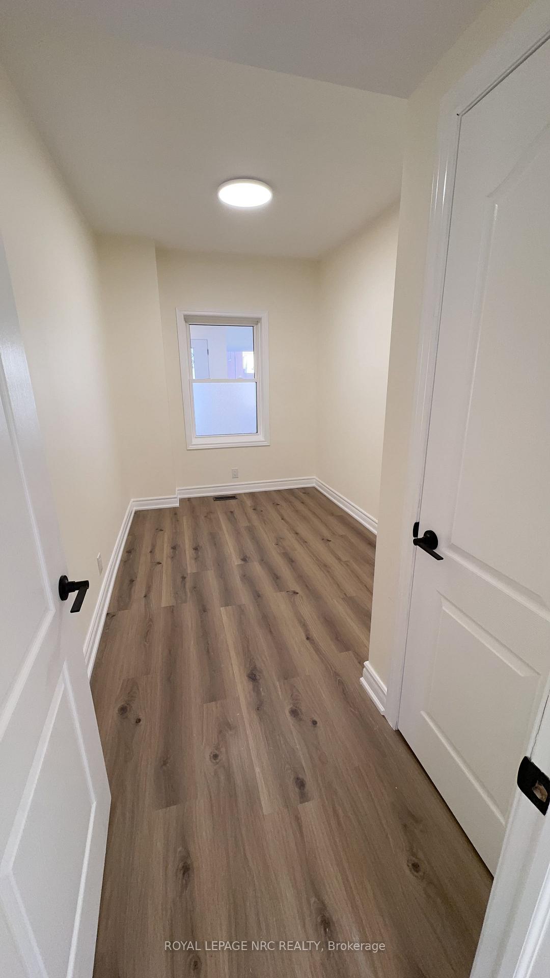 Photo 43 of 4677 Crysler Avenue, Niagara Falls, Downtown — HOMEH