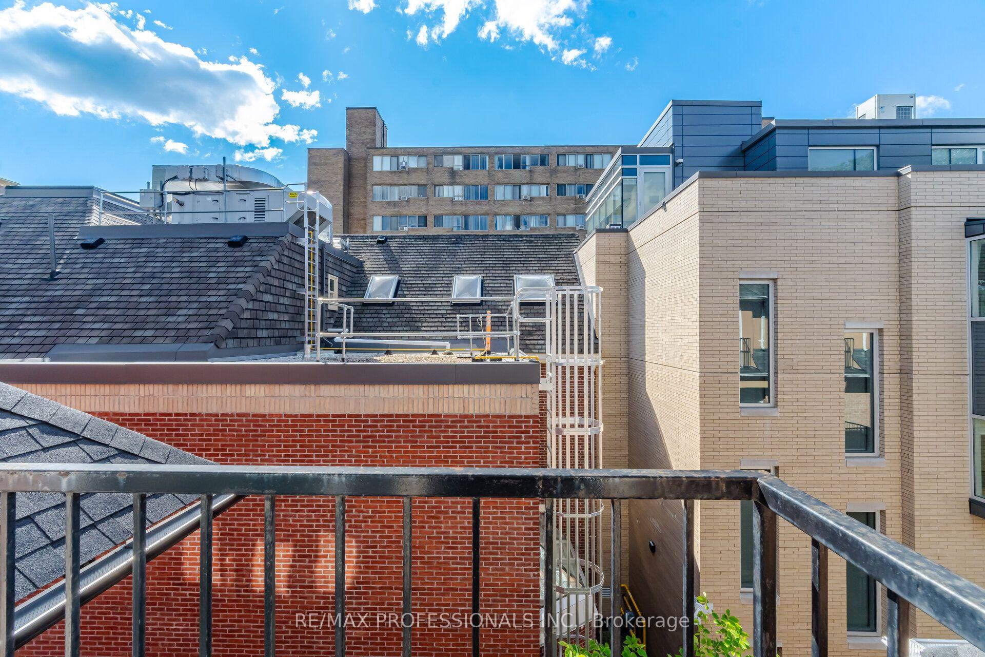 Photo 25 of Unit 10, 228 St George Street, Toronto, The Annex — HOMEH