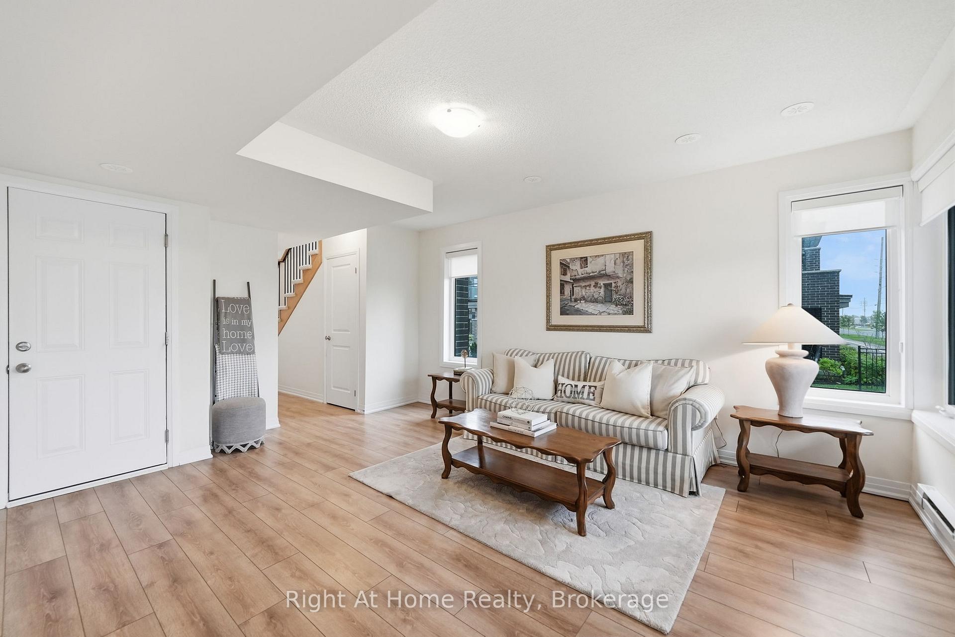Photo 4 of 52 Emmas Way, Whitby, Taunton North — HOMEH