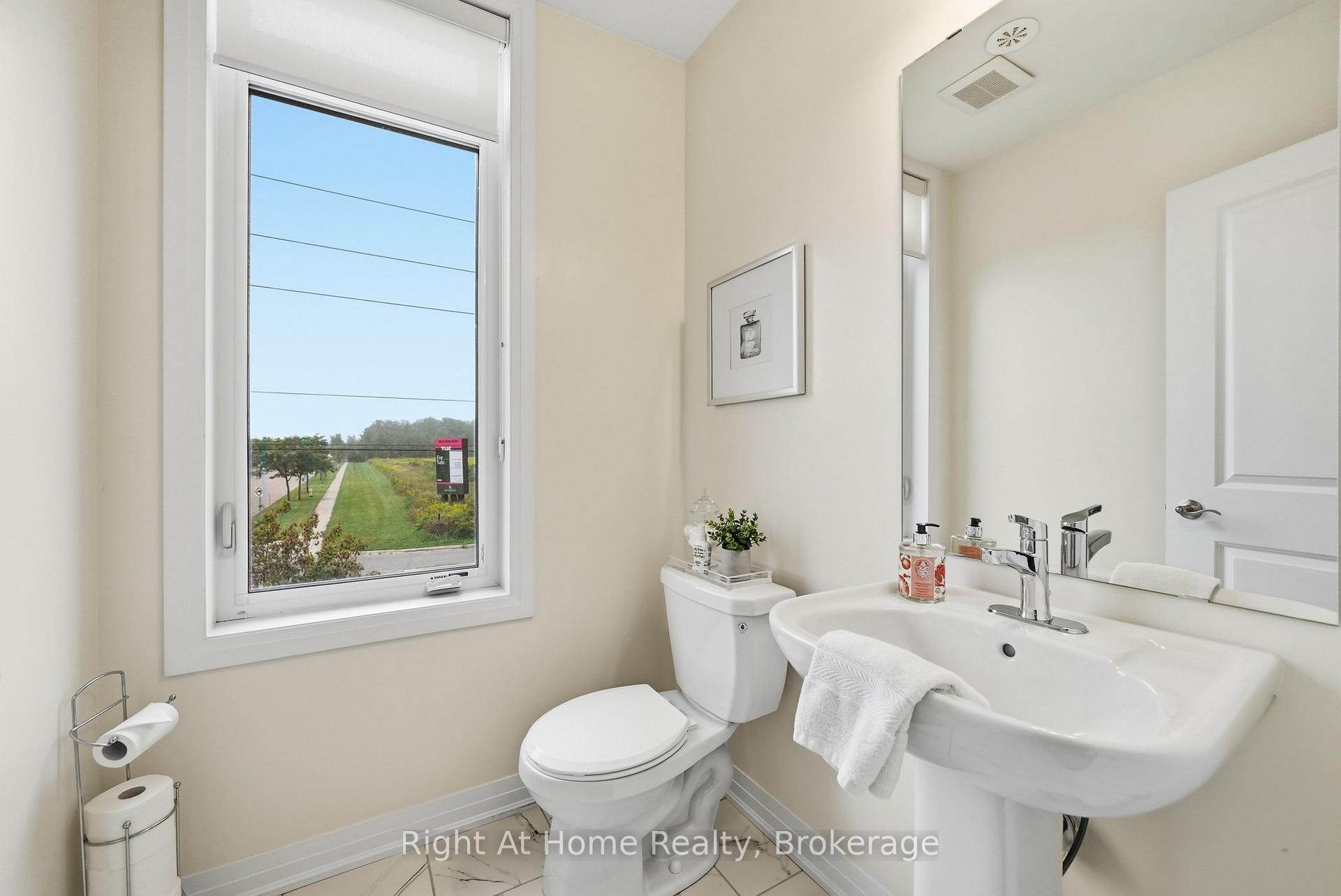 Photo 15 of 52 Emmas Way, Whitby, Taunton North — HOMEH