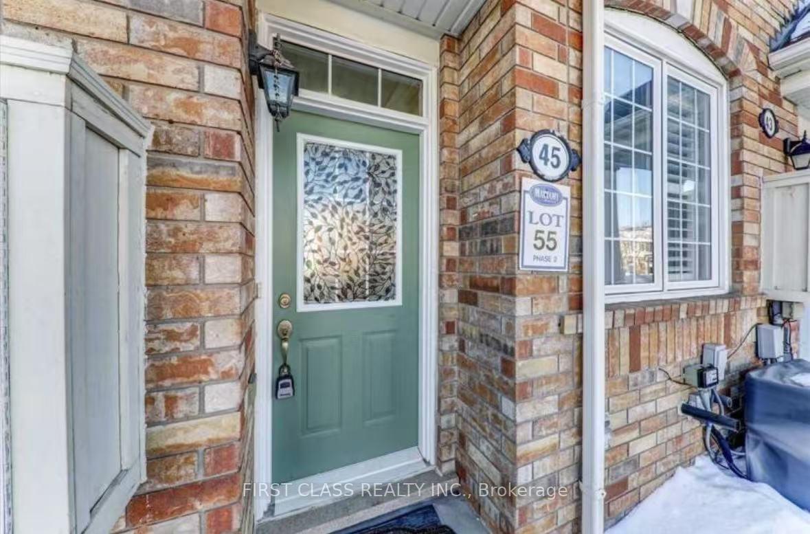 Photo 2 of 45 Cheetah Crescent, Scarborough, Rouge — HOMEH
