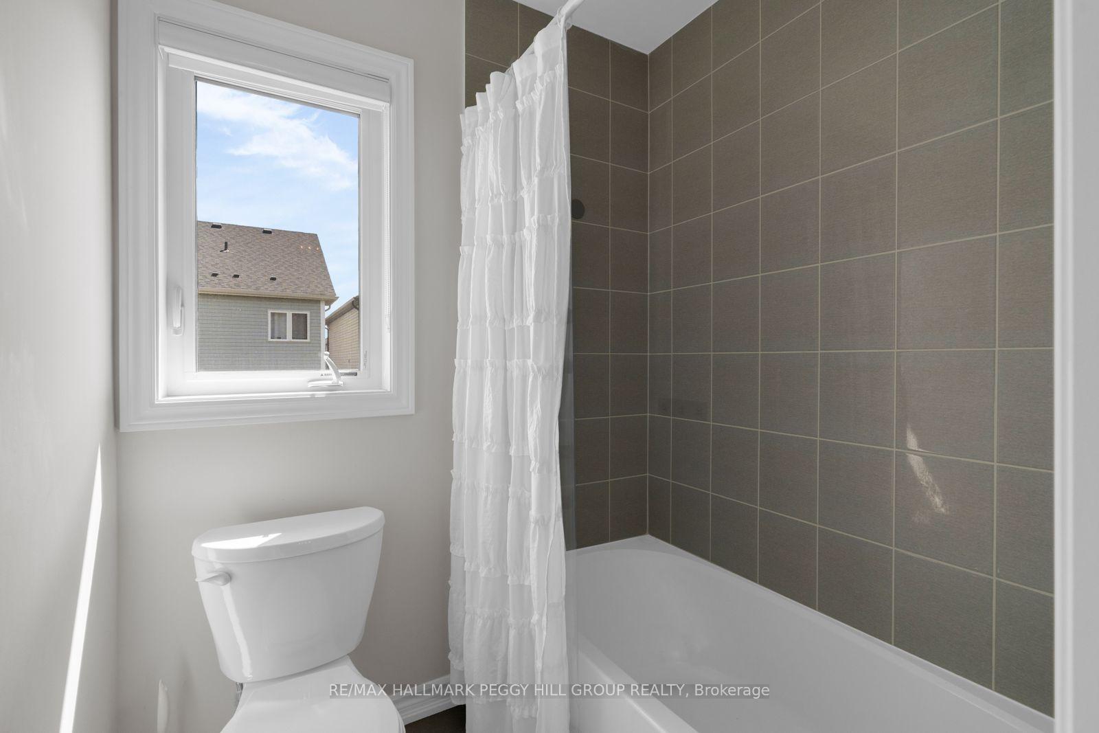 Photo 15 of 116 Nottingham Road, Barrie, Rural Barrie Southeast — HOMEH