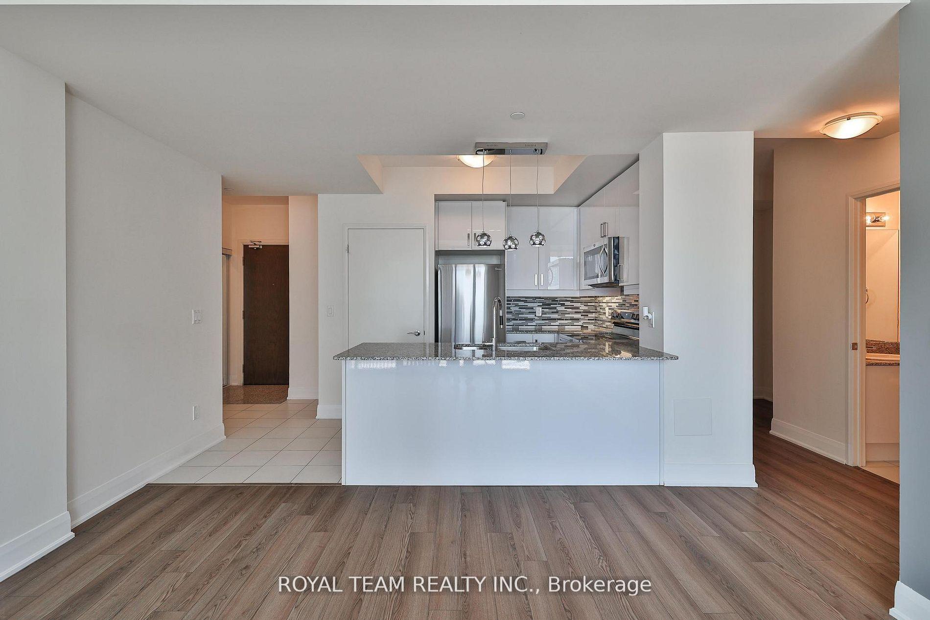 Photo 11 of Unit 3405, 2900 Highway 7, Vaughan, Concord — HOMEH