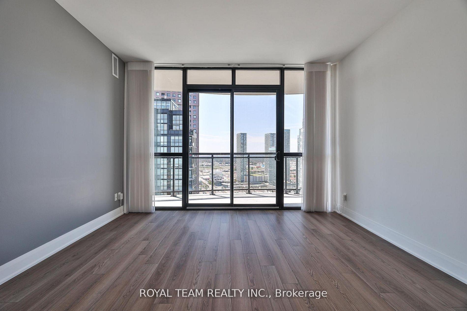 Photo 12 of Unit 3405, 2900 Highway 7, Vaughan, Concord — HOMEH