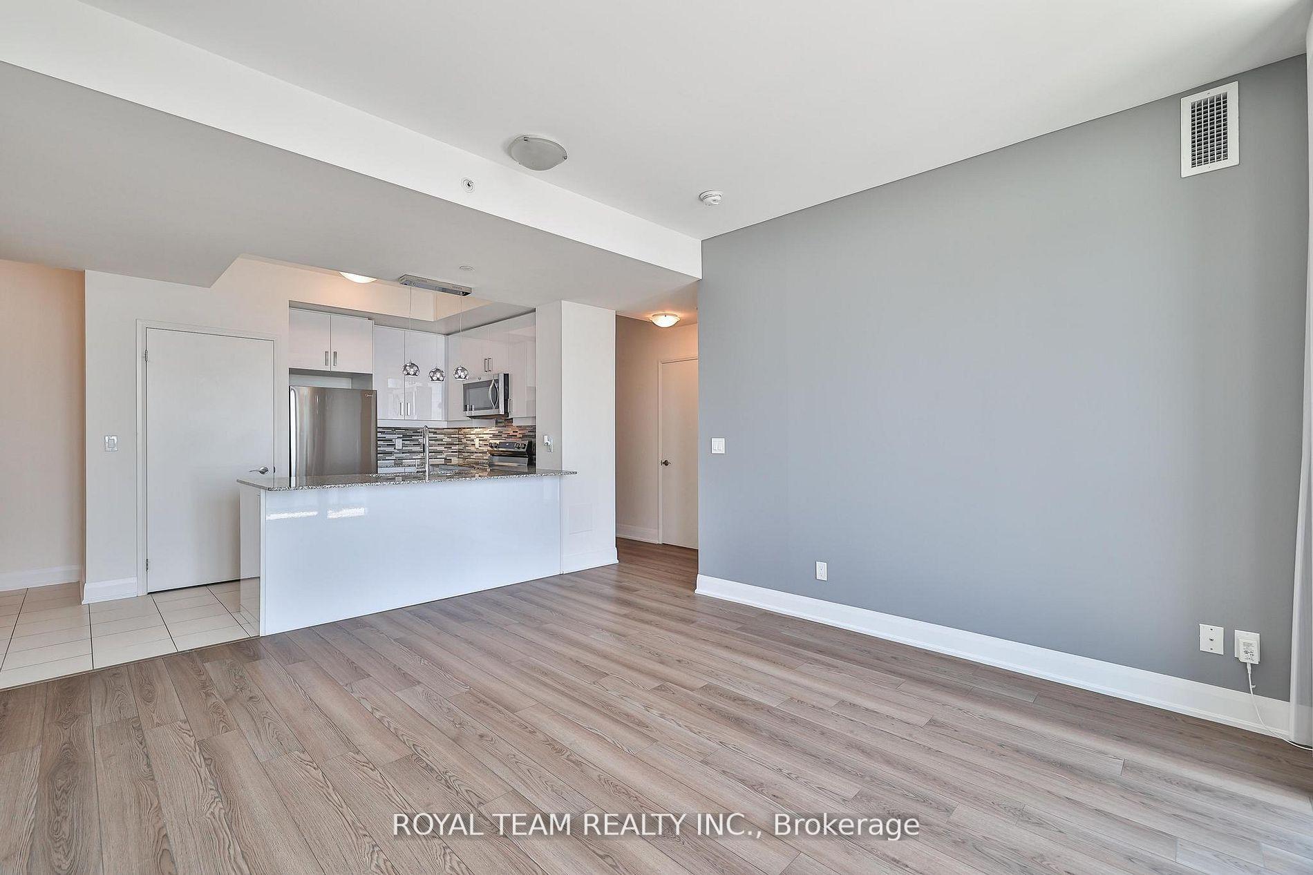 Photo 15 of Unit 3405, 2900 Highway 7, Vaughan, Concord — HOMEH