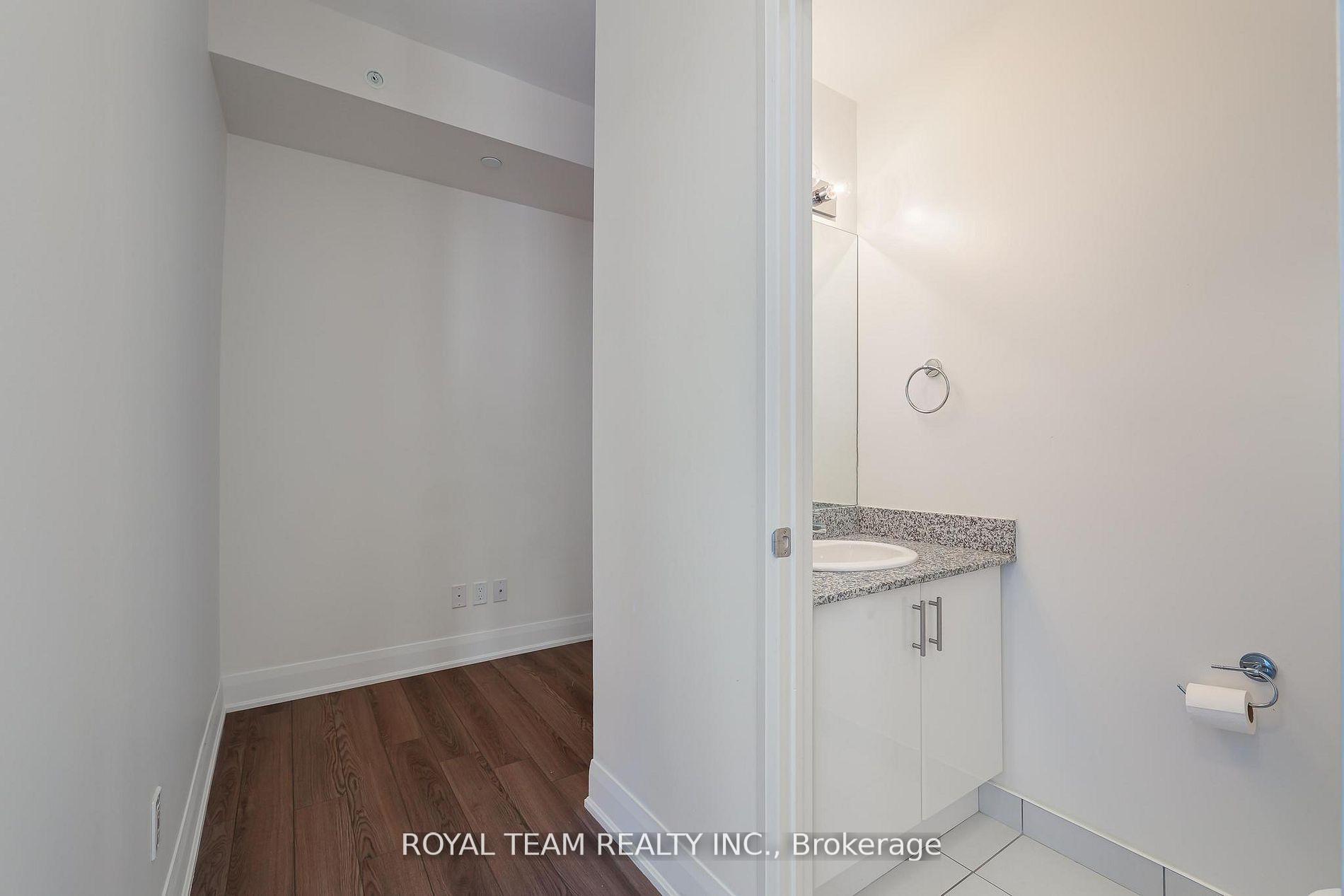 Photo 16 of Unit 3405, 2900 Highway 7, Vaughan, Concord — HOMEH