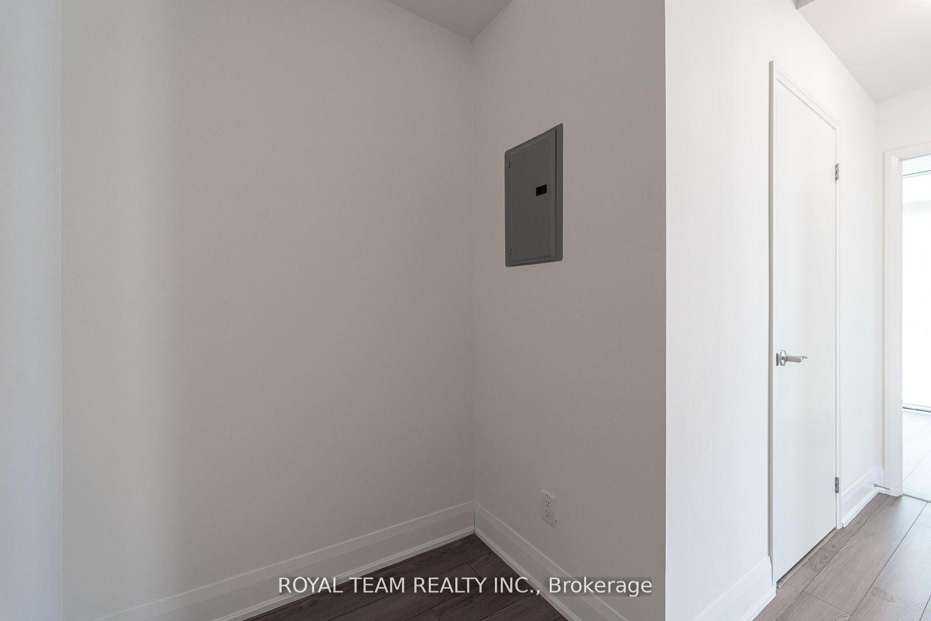 Photo 17 of Unit 3405, 2900 Highway 7, Vaughan, Concord — HOMEH