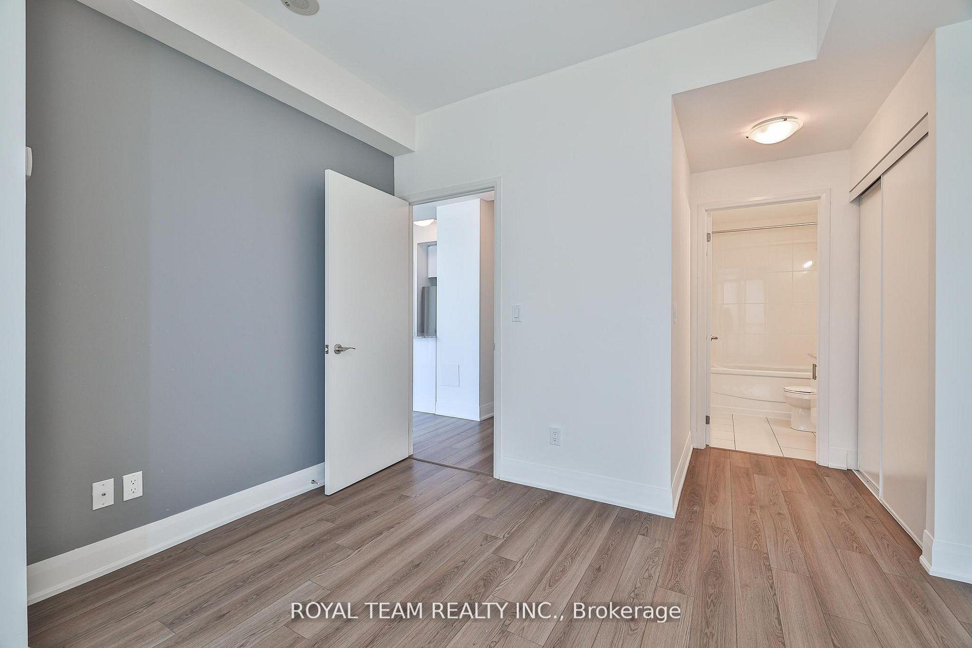 Photo 19 of Unit 3405, 2900 Highway 7, Vaughan, Concord — HOMEH