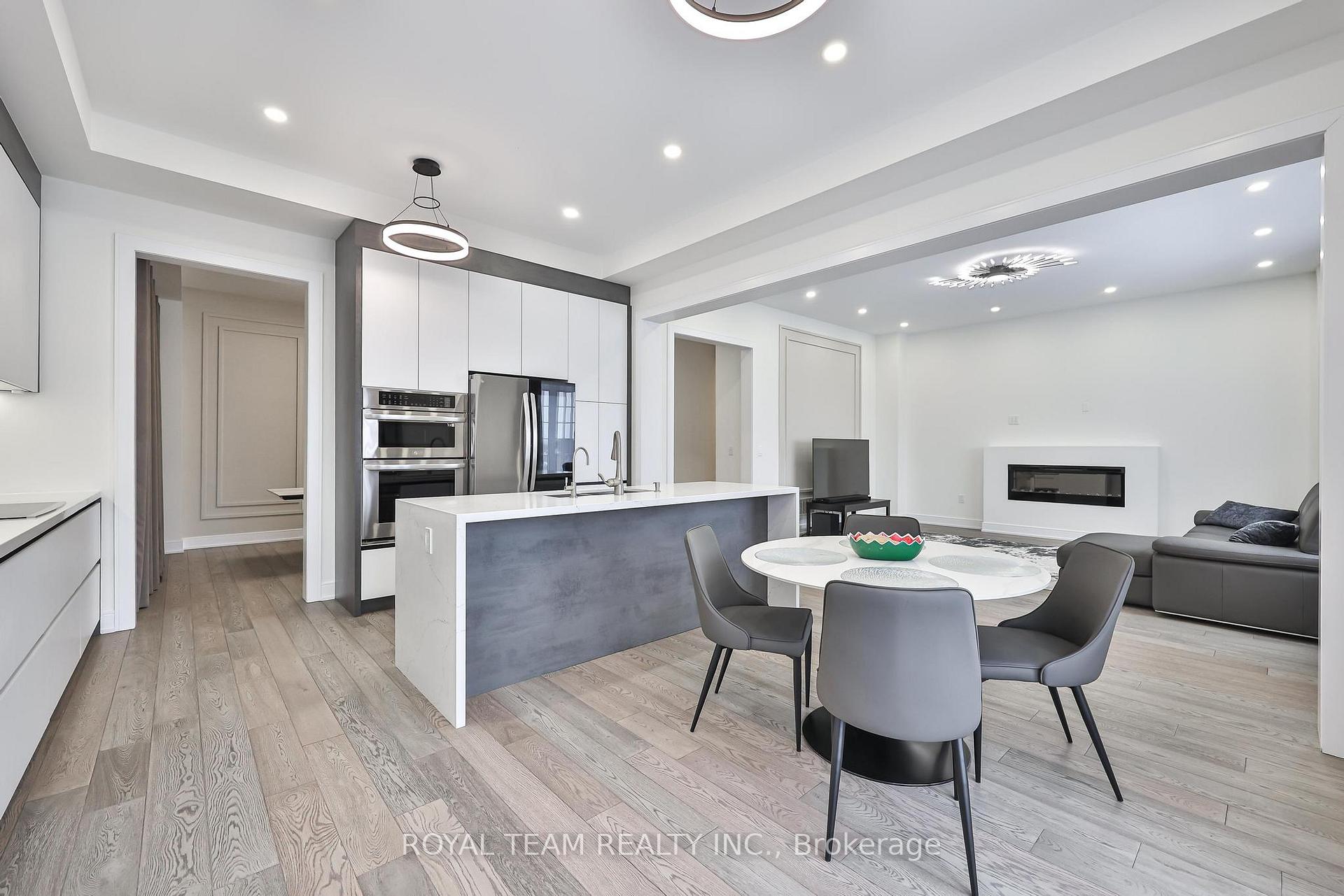 Photo 10 of 1361 Blackmore Street, Innisfil, Alcona — HOMEH