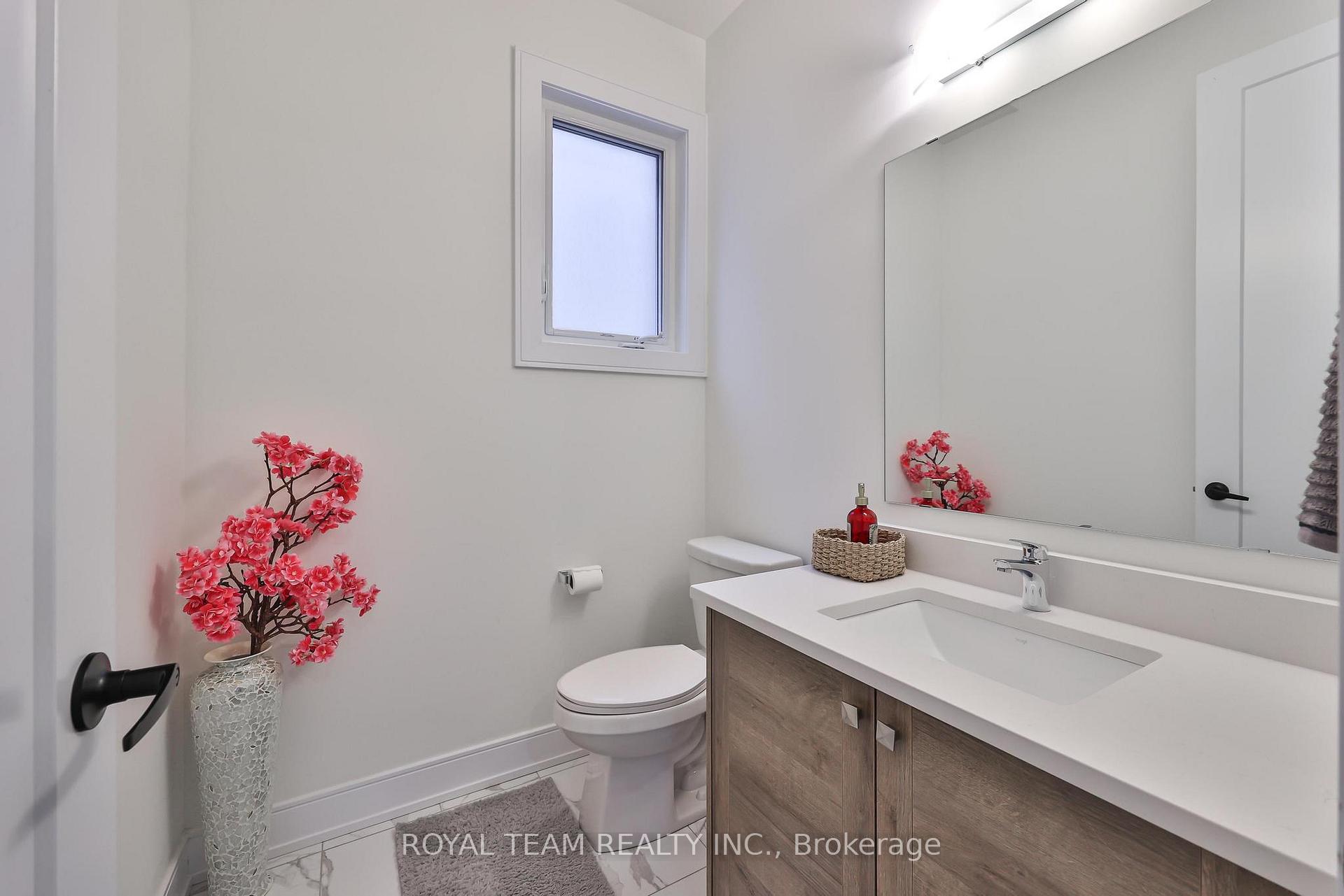 Photo 13 of 1361 Blackmore Street, Innisfil, Alcona — HOMEH