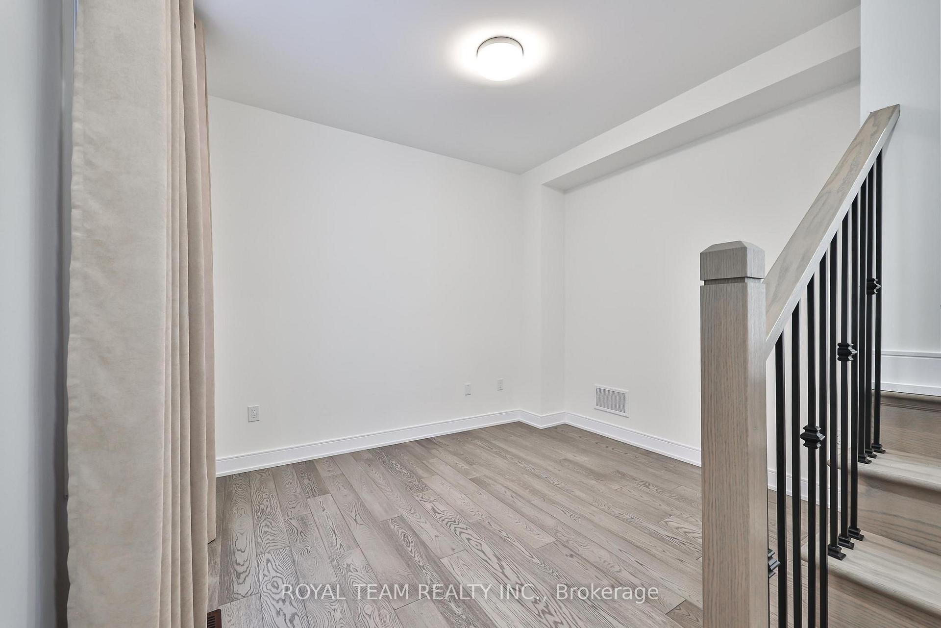 Photo 14 of 1361 Blackmore Street, Innisfil, Alcona — HOMEH