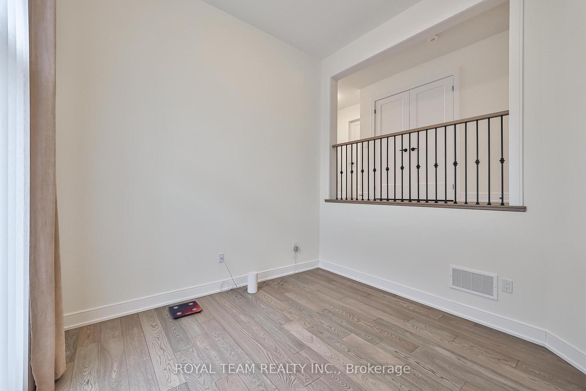 Photo 17 of 1361 Blackmore Street, Innisfil, Alcona — HOMEH