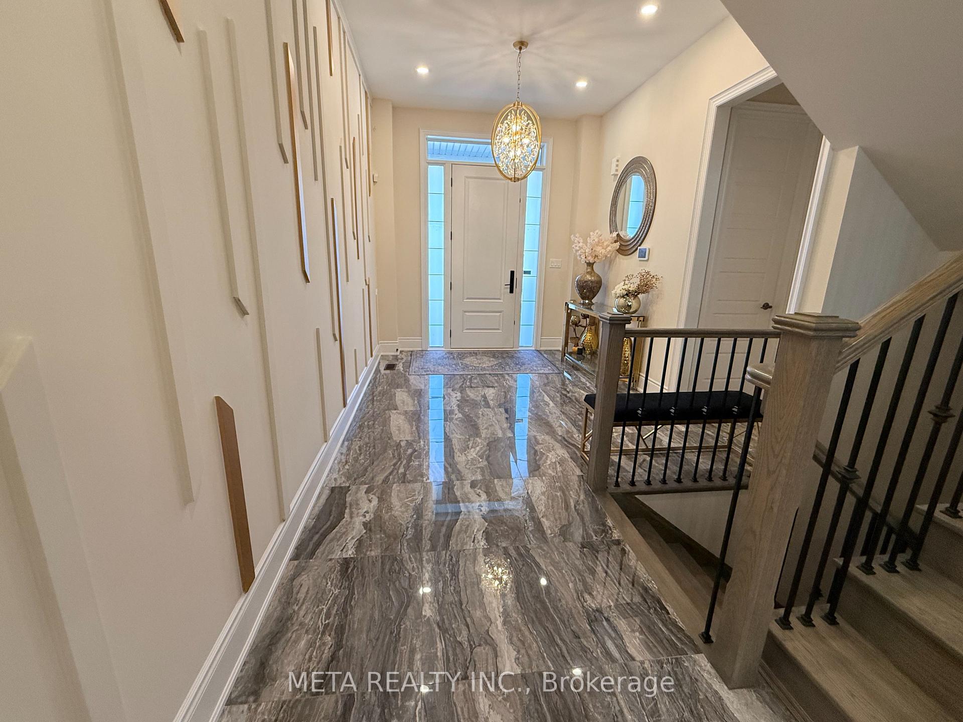 Photo 7 of 1246 Pondside Trail, Oakville, Glen Abbey — HOMEH