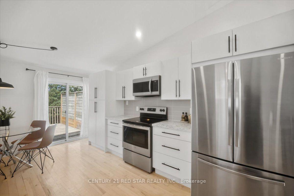 Photo 6 of 475 Forfar Street E, Centre Wellington, Fergus — HOMEH