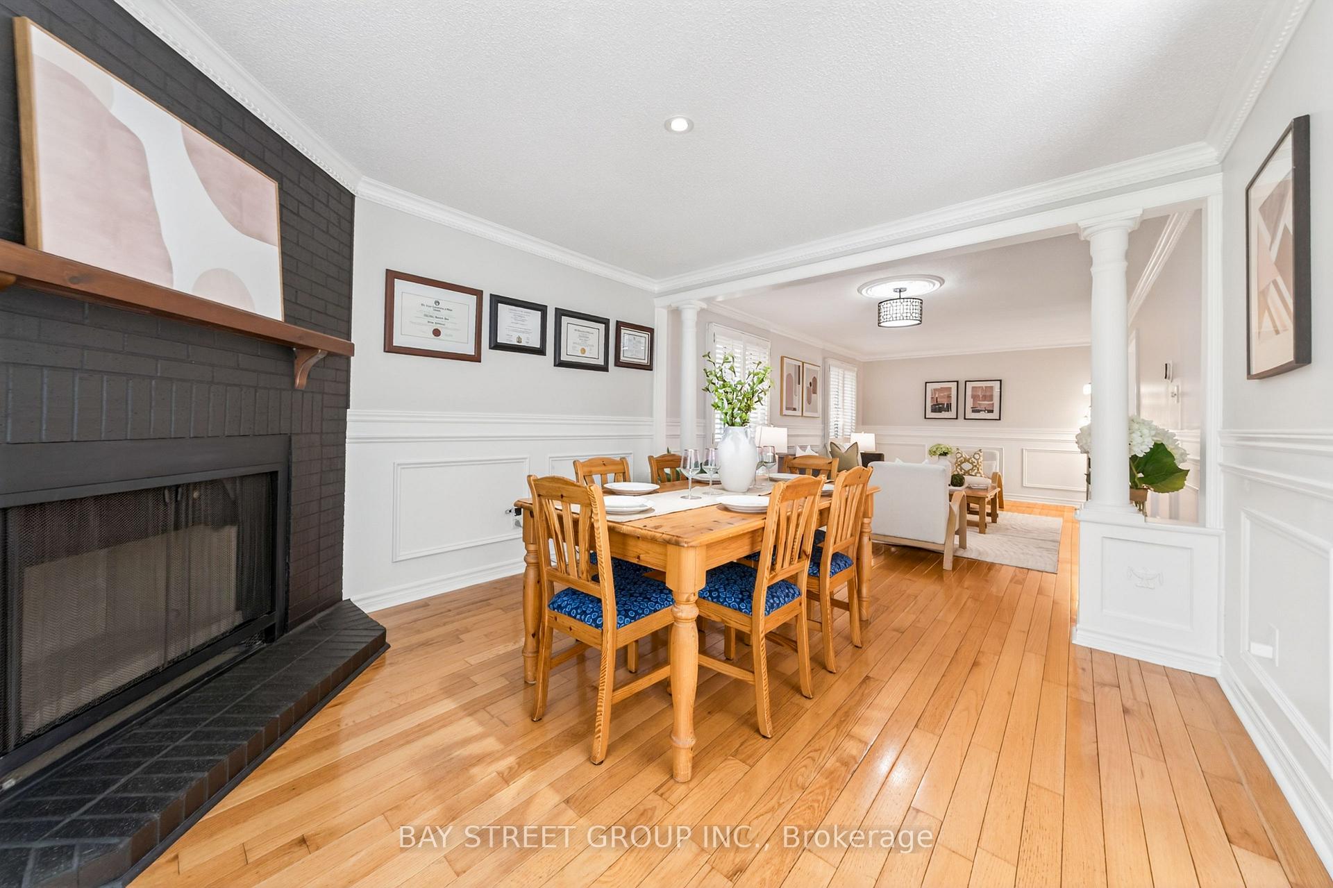 Photo 12 of 16 Chase Court, Markham, Milliken Mills East — HOMEH