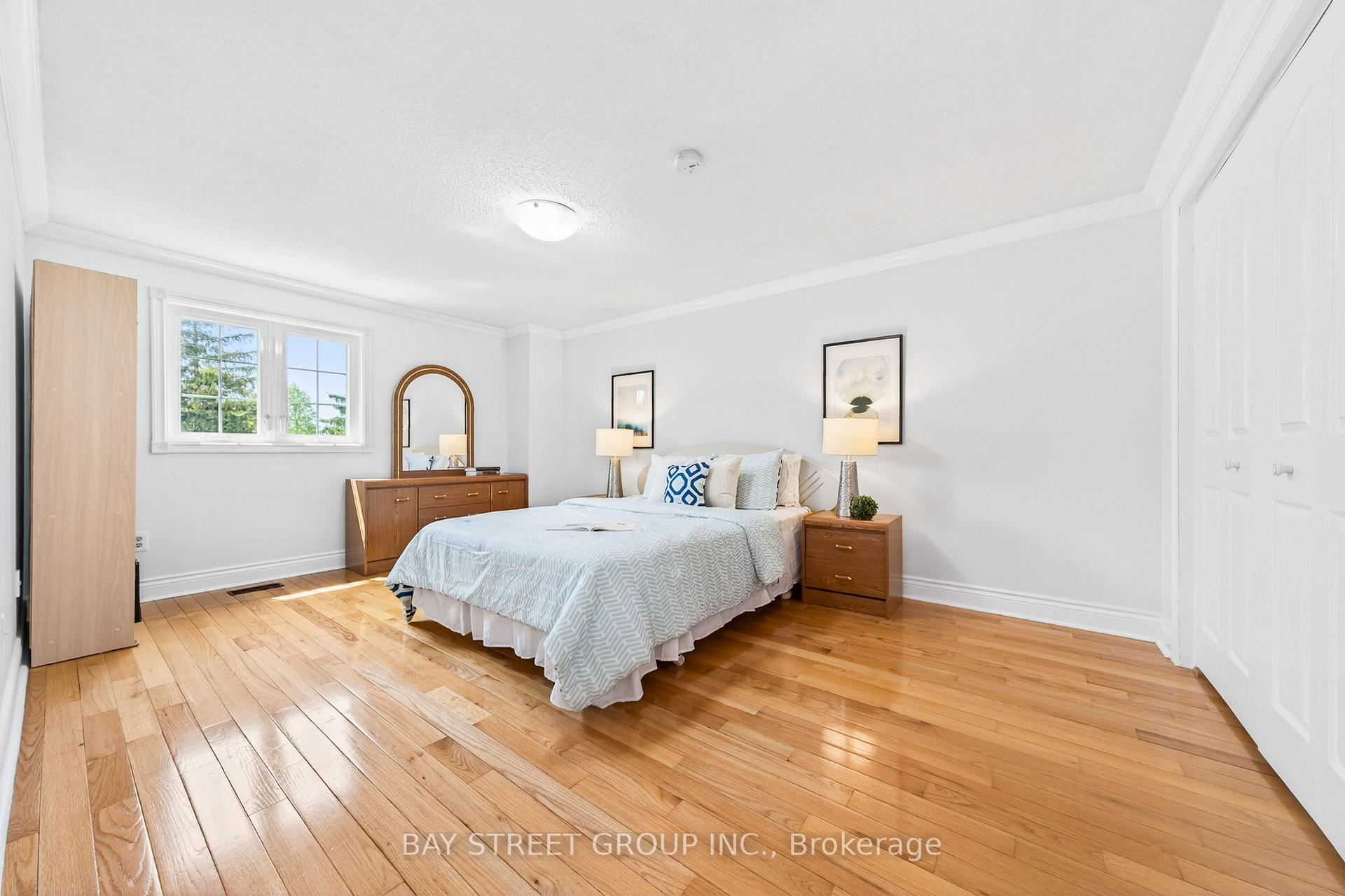 Photo 23 of 16 Chase Court, Markham, Milliken Mills East — HOMEH