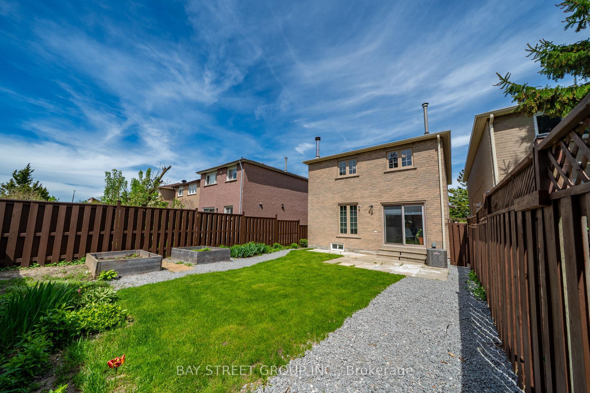Photo 34 of 16 Chase Court, Markham, Milliken Mills East — HOMEH
