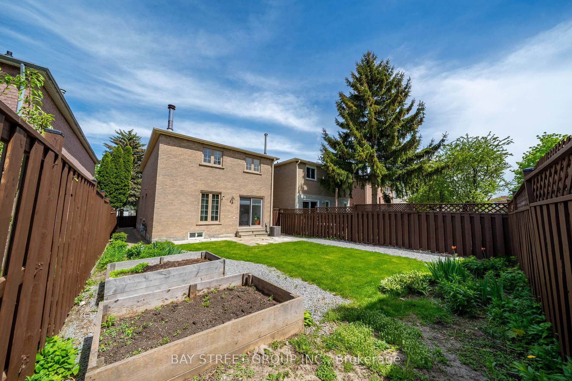 Photo 36 of 16 Chase Court, Markham, Milliken Mills East — HOMEH