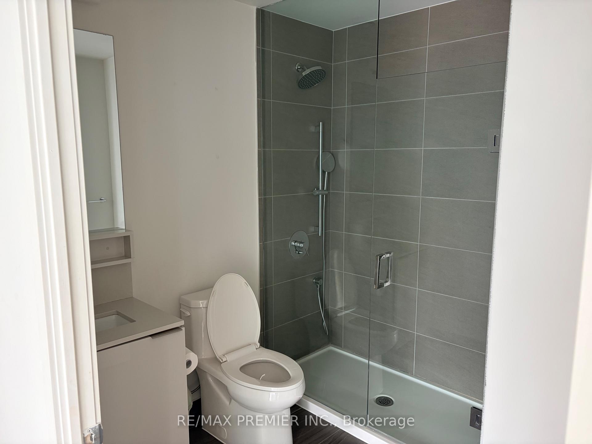 Photo 7 of Unit 3502, 5 Buttermill Avenue, Vaughan, Vaughan Corporate Centre — HOMEH