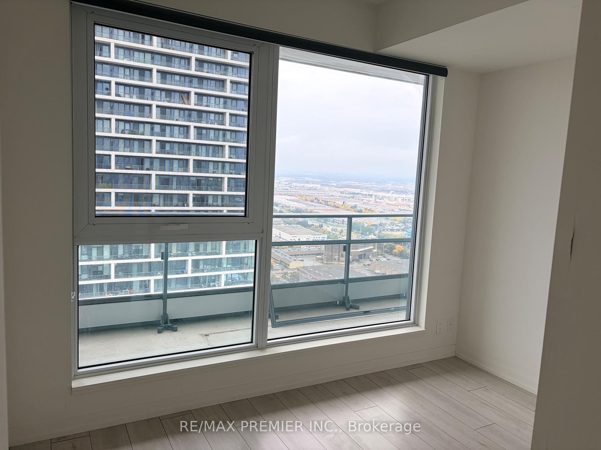 Photo 10 of Unit 3502, 5 Buttermill Avenue, Vaughan, Vaughan Corporate Centre — HOMEH