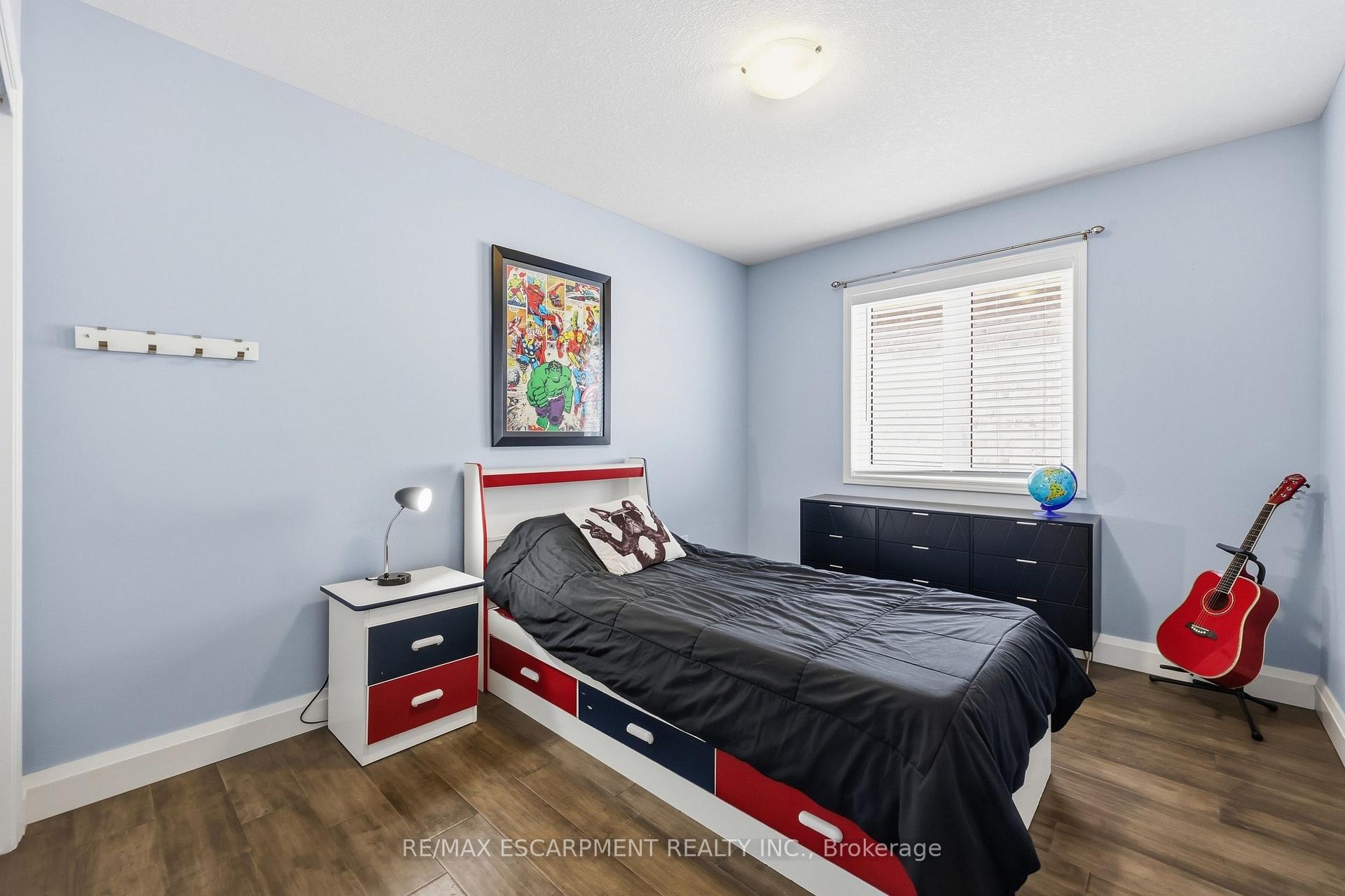 Photo 30 of 47 Larry Crescent, Haldimand — HOMEH