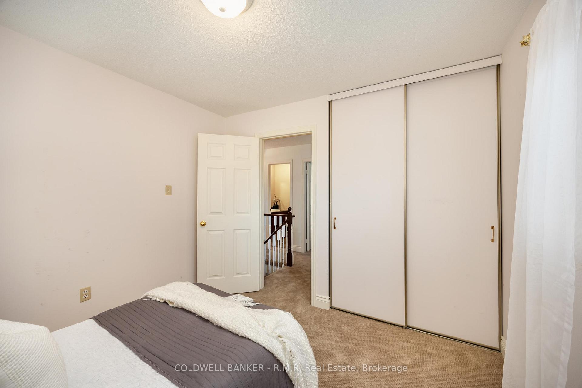 Photo 28 of 1090 Thimbleberry Circle, Oshawa, Eastdale — HOMEH