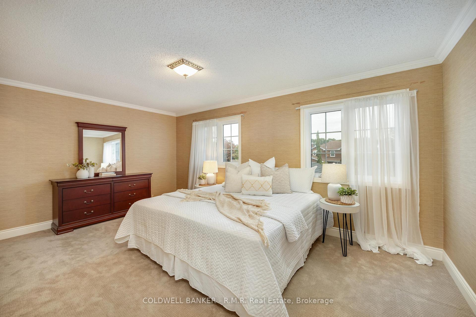Photo 18 of 1090 Thimbleberry Circle, Oshawa, Eastdale — HOMEH