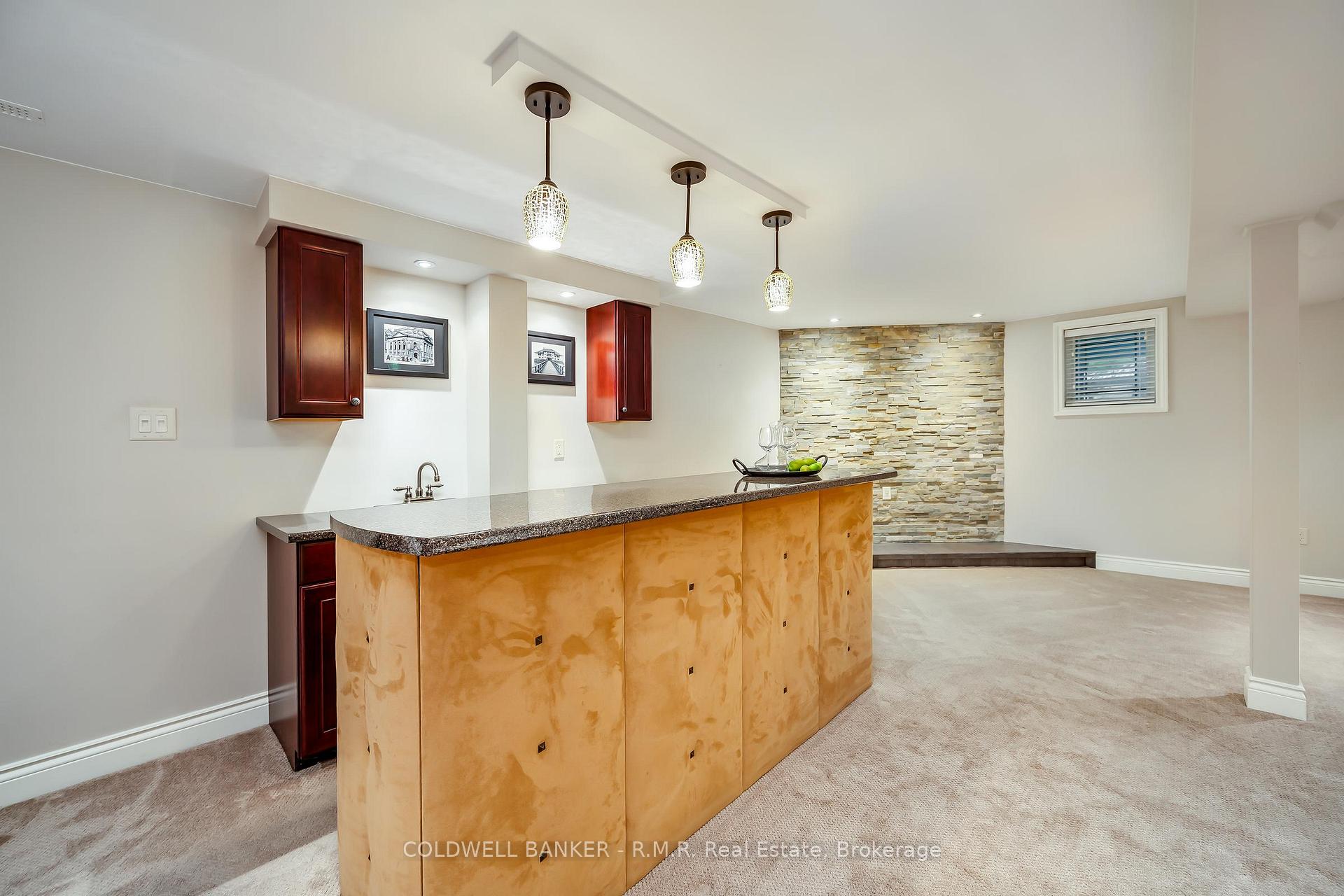 Photo 34 of 1090 Thimbleberry Circle, Oshawa, Eastdale — HOMEH