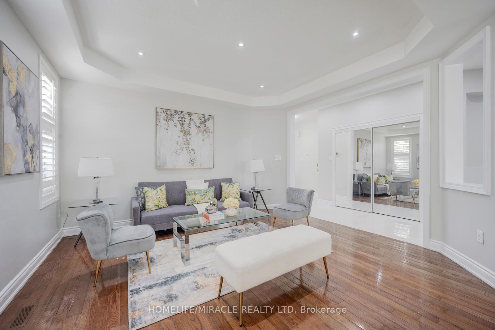 Photo 8 of 17 Latania Boulevard, Brampton, Vales of Castlemore — HOMEH