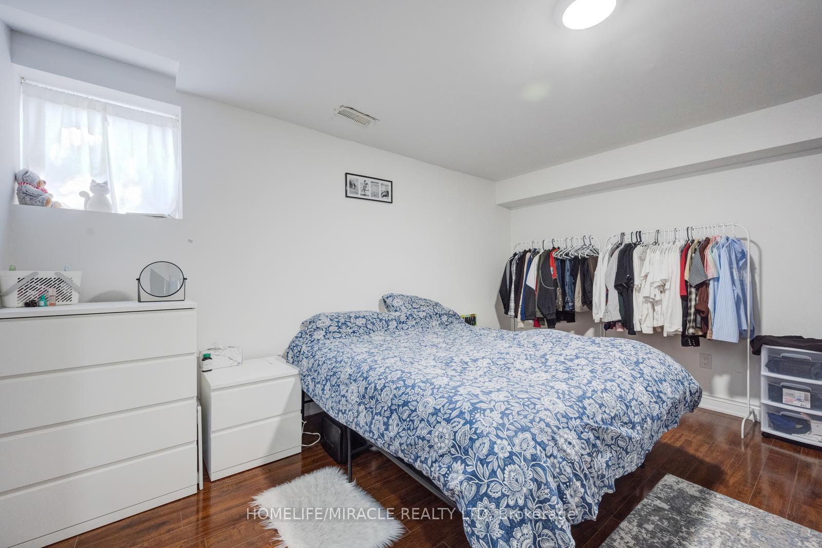 Photo 44 of 17 Latania Boulevard, Brampton, Vales of Castlemore — HOMEH
