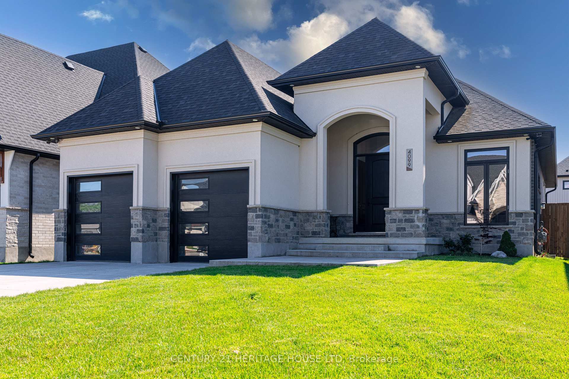 Photo 2 of 4099 Sugarmaple Crossing, London, South V — HOMEH