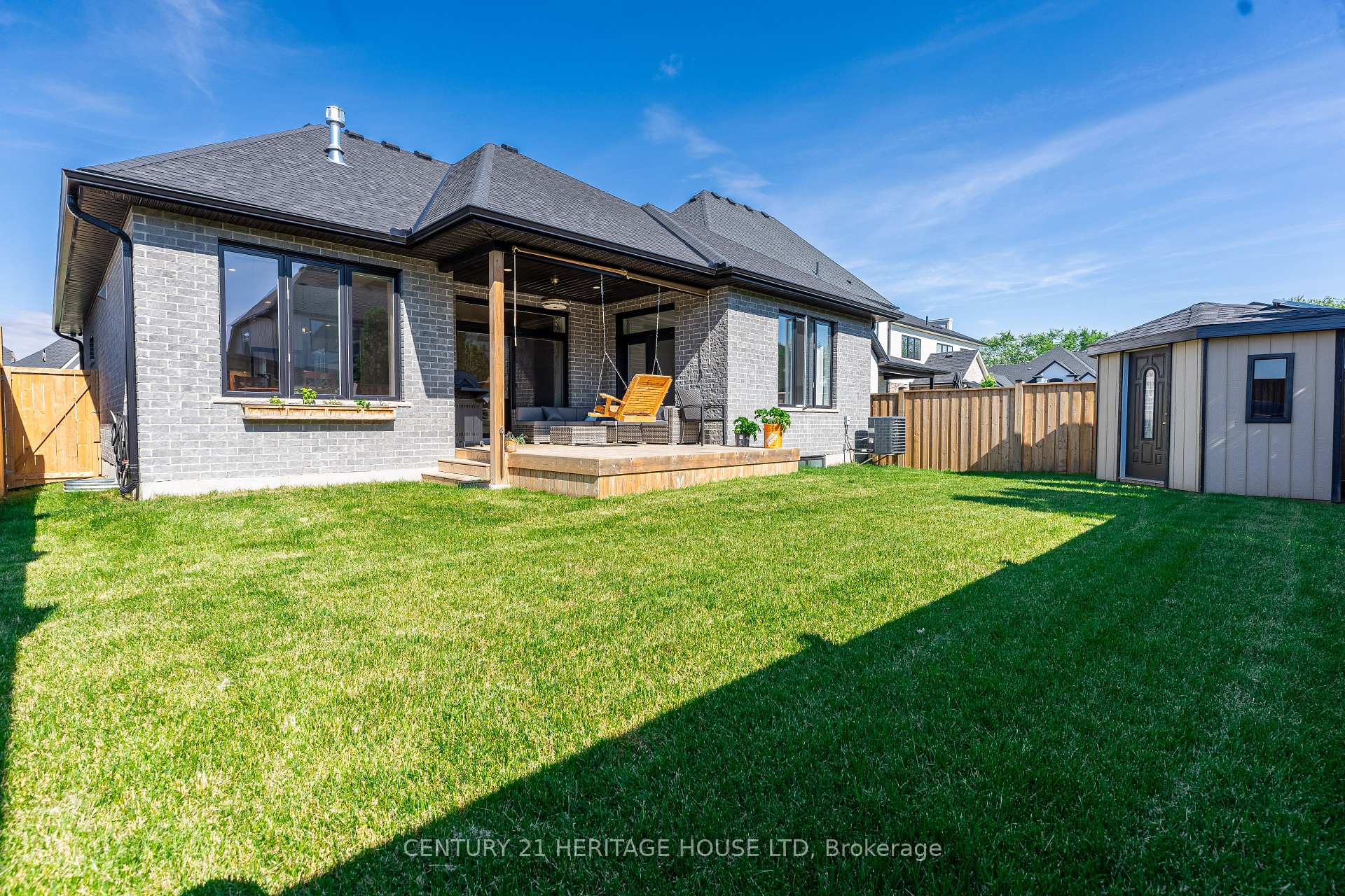 Photo 57 of 4099 Sugarmaple Crossing, London, South V — HOMEH