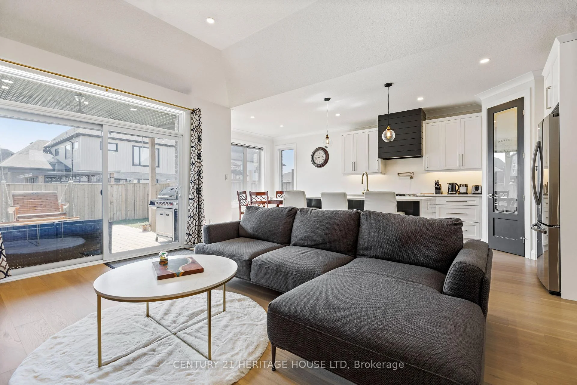 Photo 50 of 4099 Sugarmaple Crossing, London, South V — HOMEH