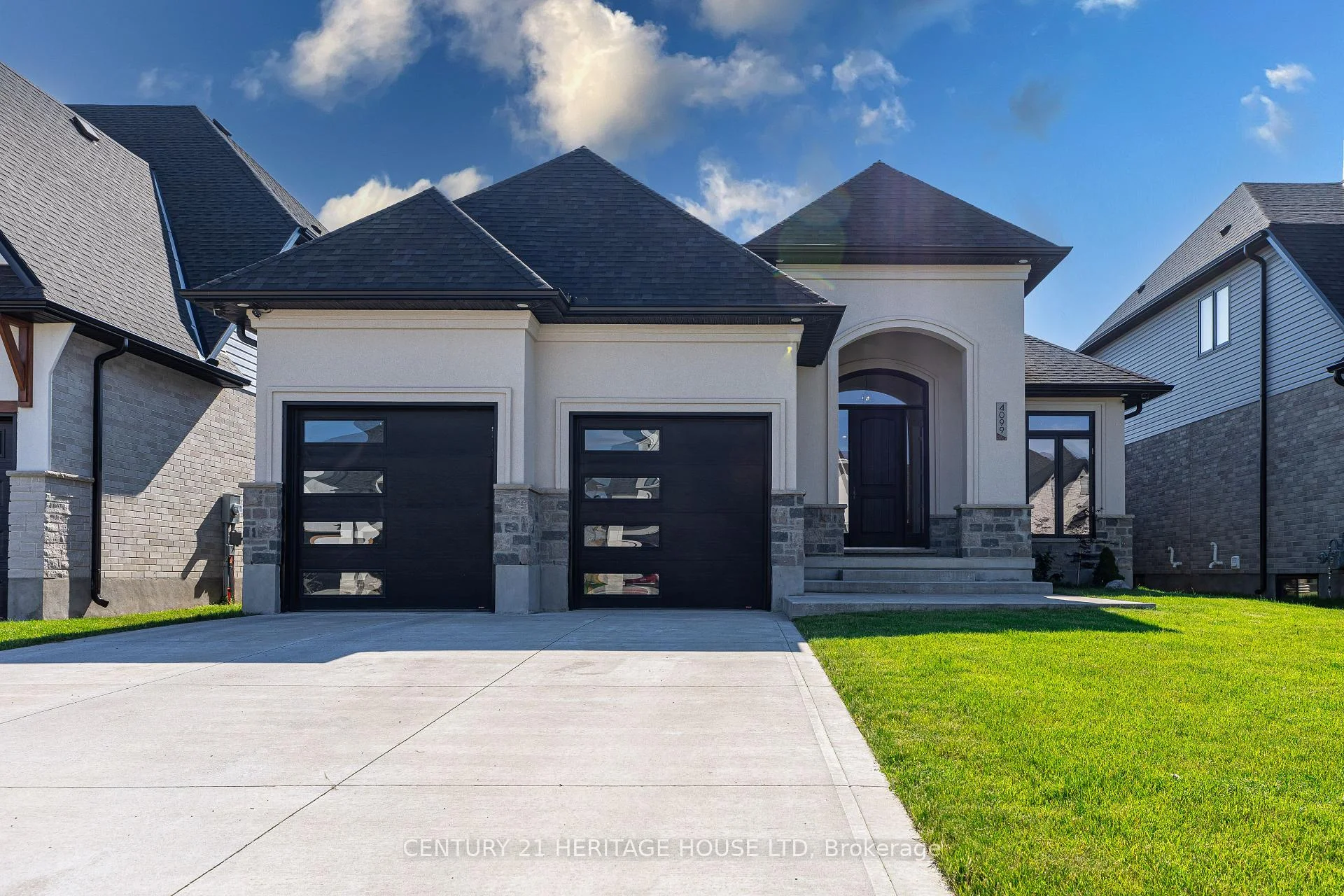 Photo 54 of 4099 Sugarmaple Crossing, London, South V — HOMEH