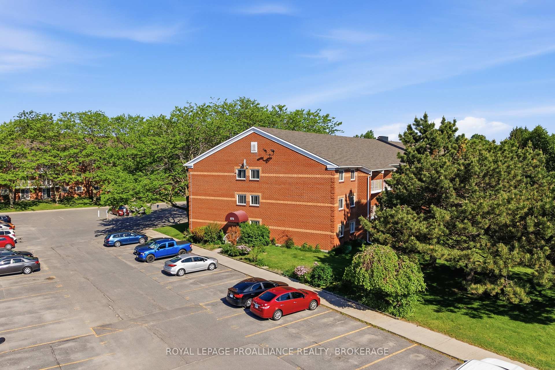 Photo 5 of Unit 217, 573 Armstrong Road, Kingston, East Gardiners Rd — HOMEH