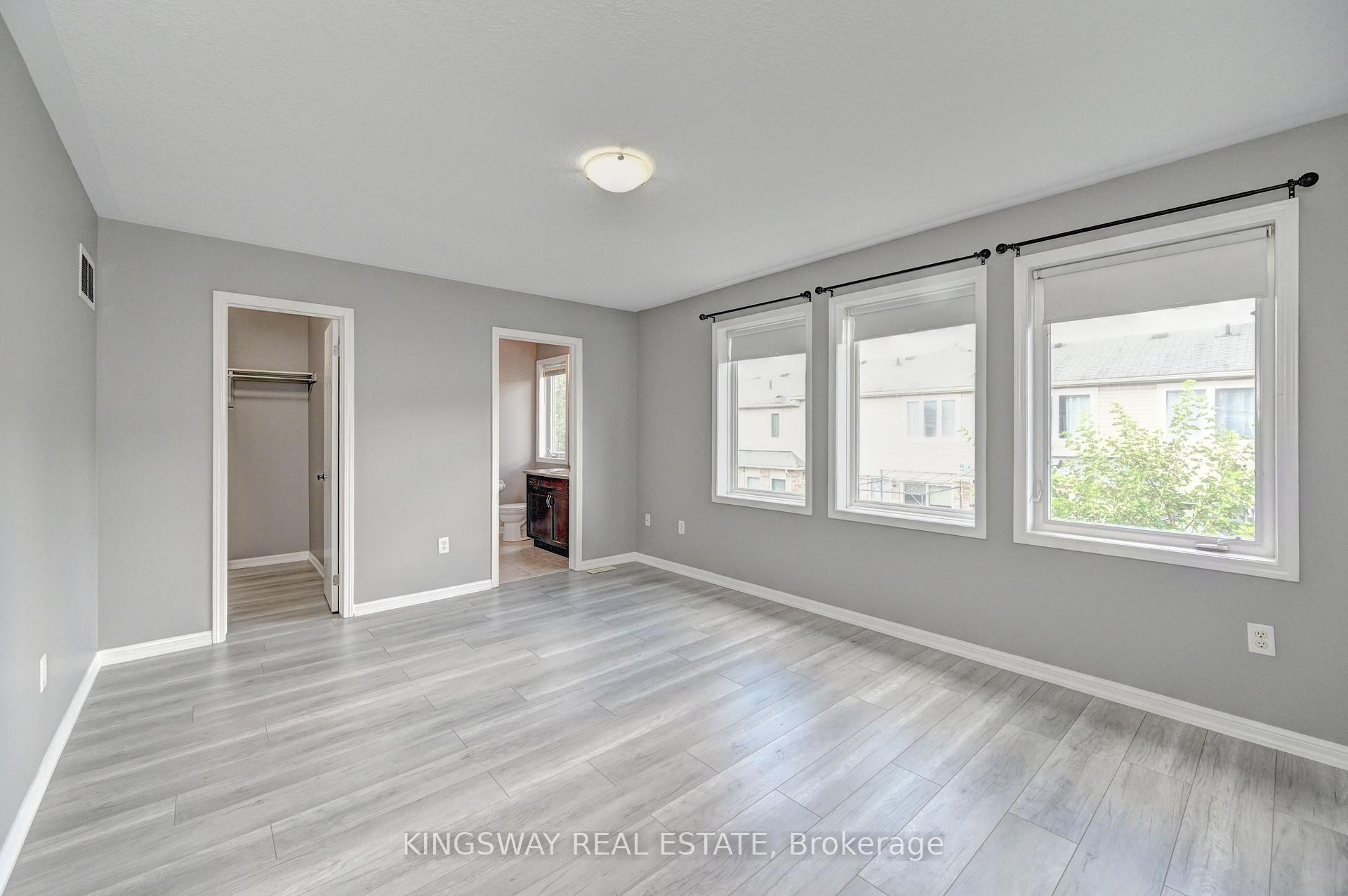 Photo 23 of 103 Blackbird Circle, Cambridge, Silver Heights — HOMEH