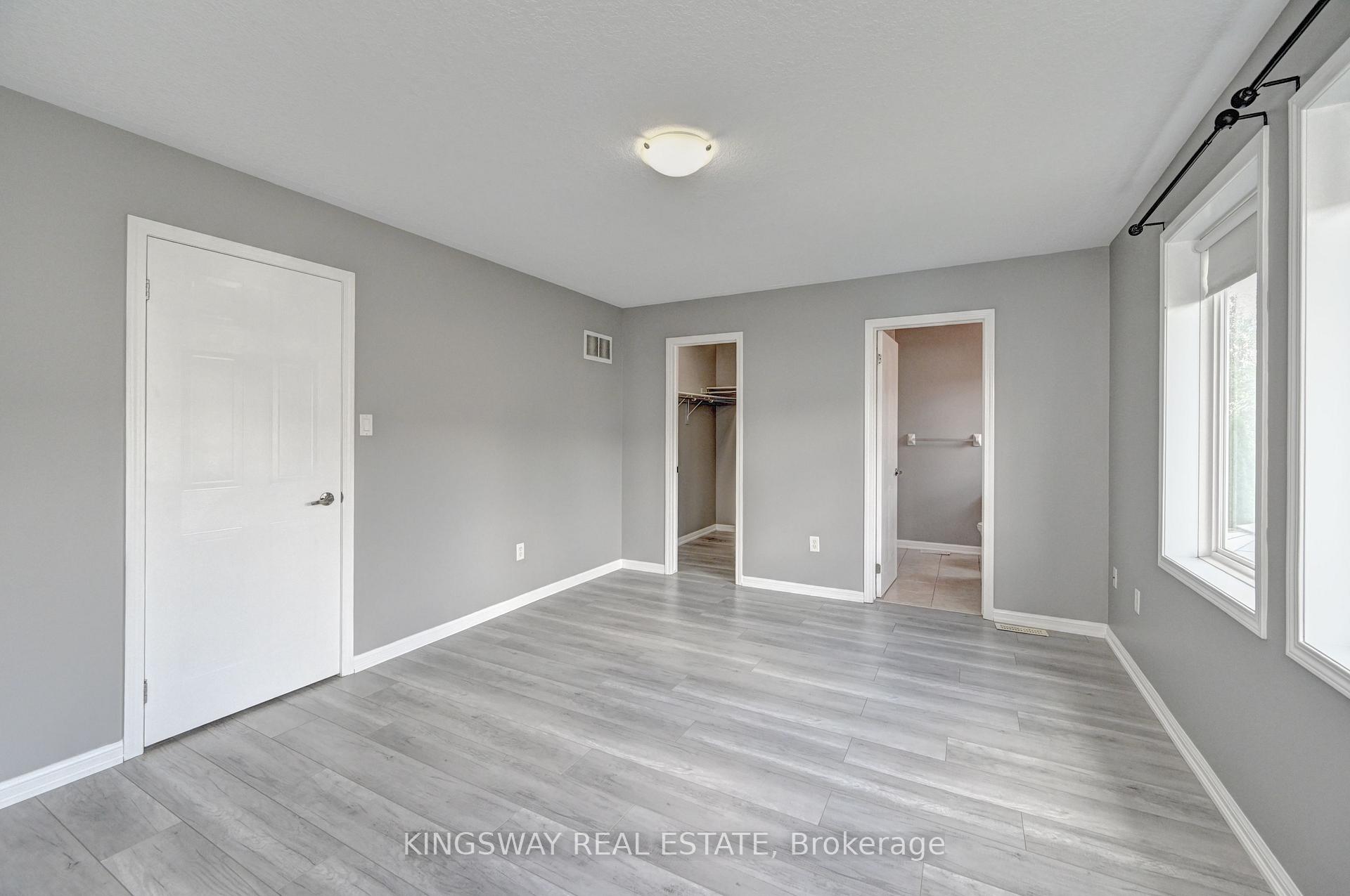 Photo 24 of 103 Blackbird Circle, Cambridge, Silver Heights — HOMEH