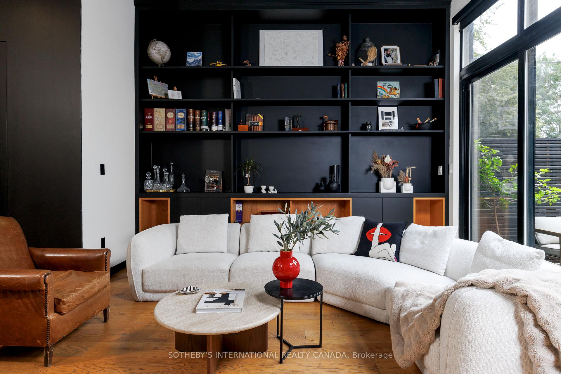 Photo 15 of 34 Hastings Avenue, Toronto, Blake-Jones — HOMEH
