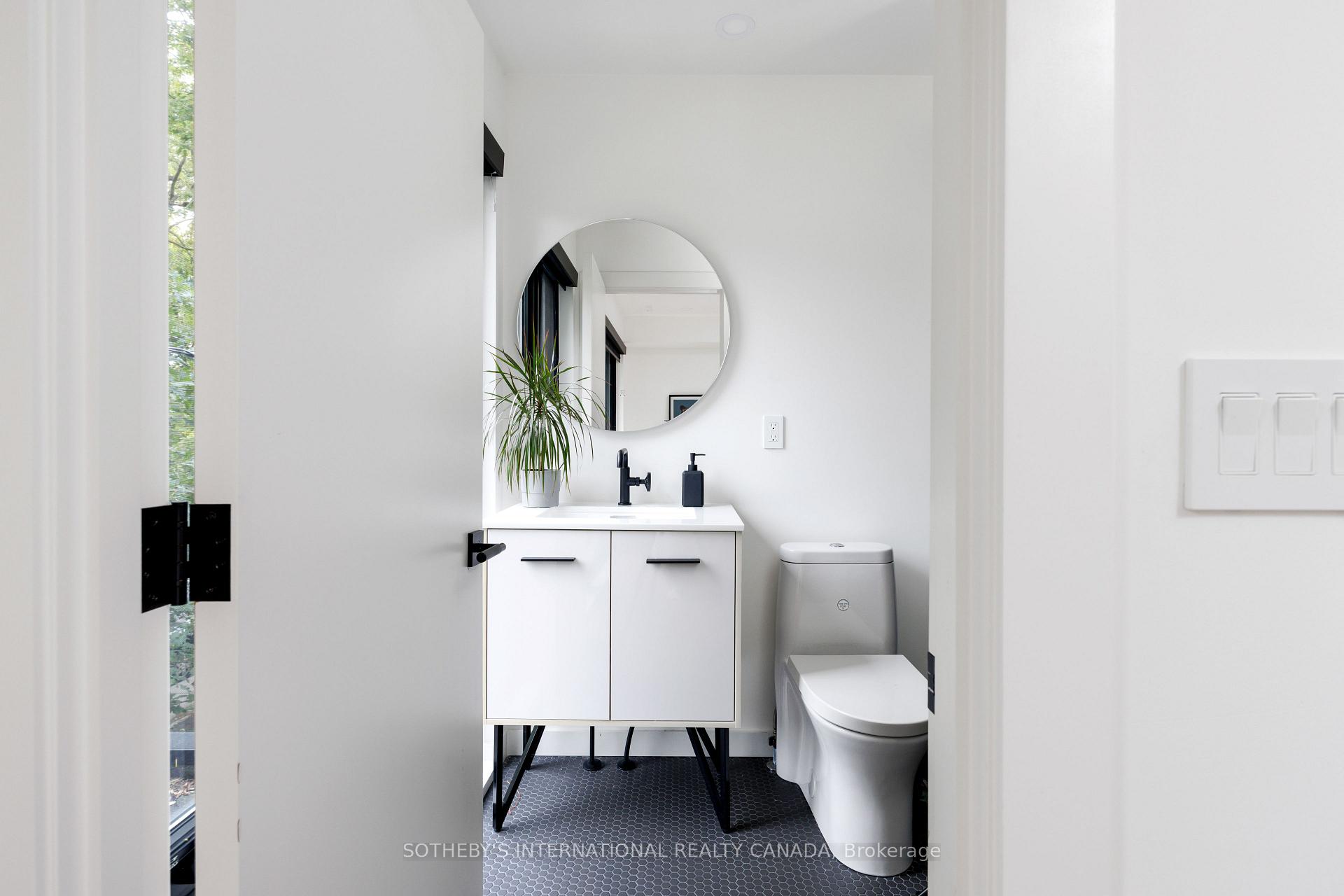 Photo 27 of 34 Hastings Avenue, Toronto, Blake-Jones — HOMEH
