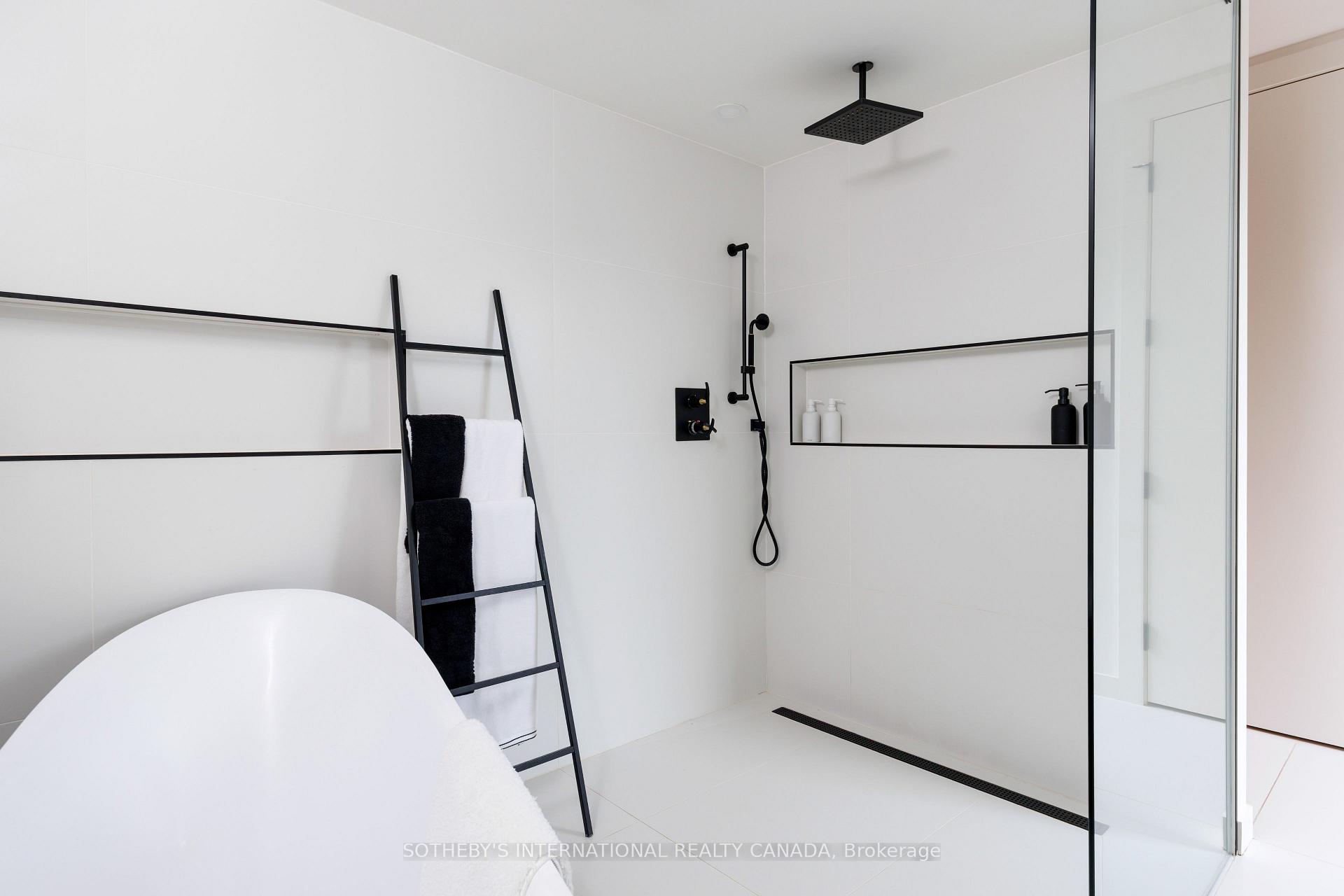 Photo 33 of 34 Hastings Avenue, Toronto, Blake-Jones — HOMEH