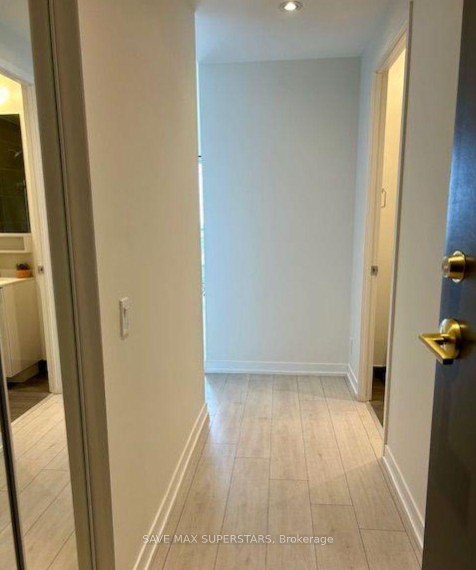 Photo 5 of Unit Shared Unit 3107, 898 Portage Parkway, Vaughan, Vaughan Corporate Centre — HOMEH