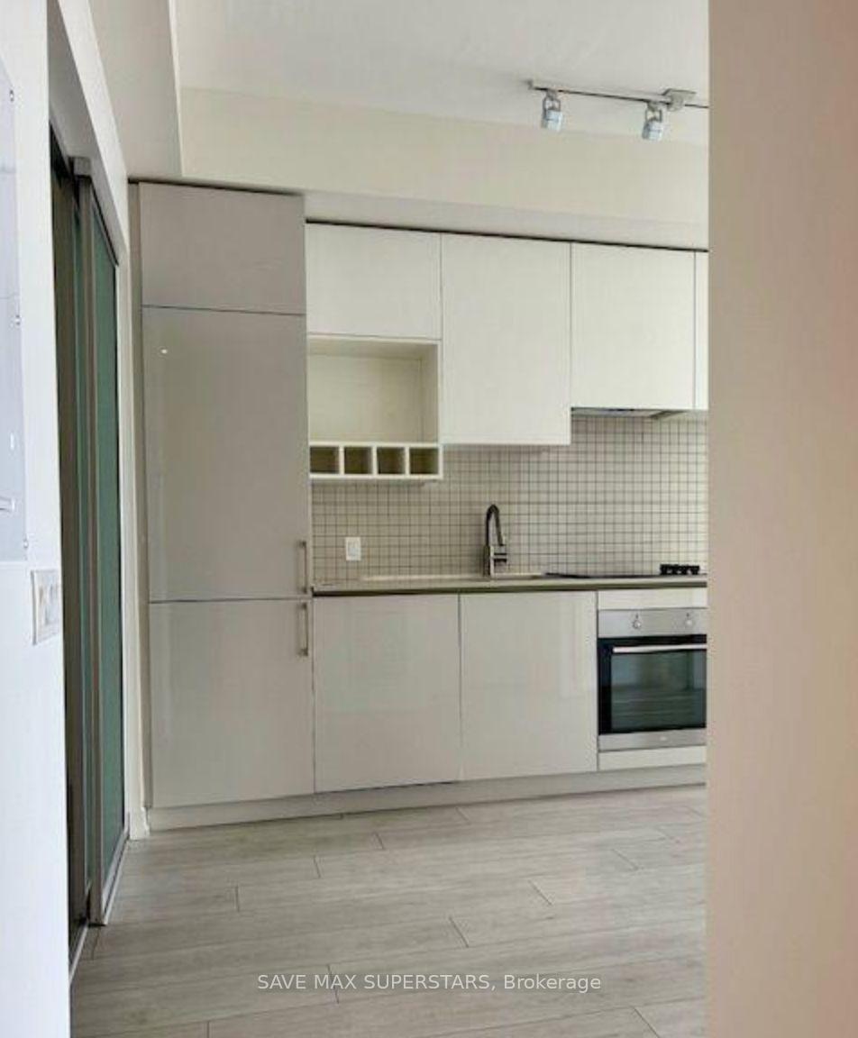 Photo 8 of Unit Shared Unit 3107, 898 Portage Parkway, Vaughan, Vaughan Corporate Centre — HOMEH