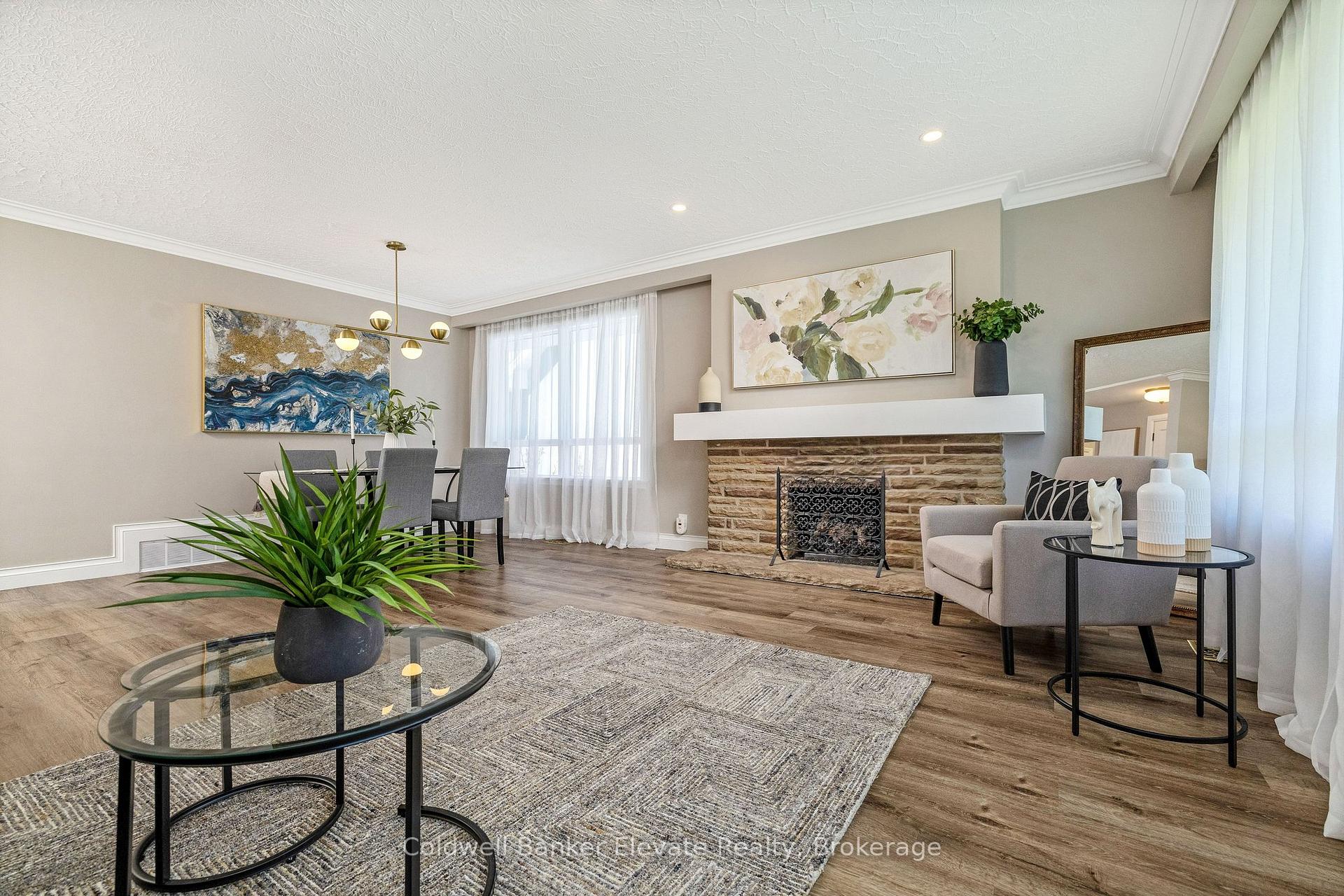Photo 8 of 21 Market Street, Halton Hills, Georgetown — HOMEH