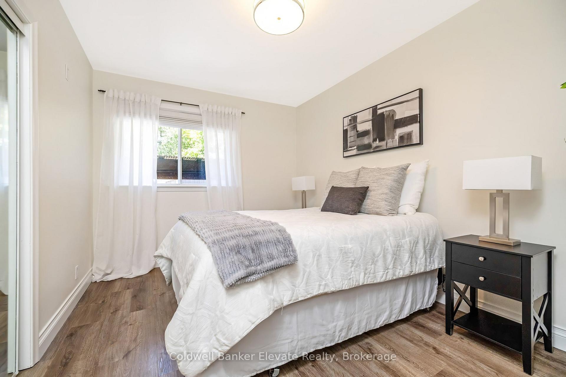 Photo 16 of 21 Market Street, Halton Hills, Georgetown — HOMEH