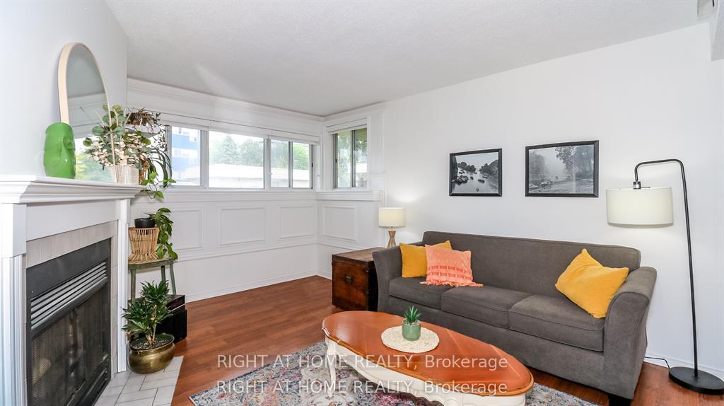 Photo 3 of Unit 113, 126 Bell Farm Road, Barrie, Alliance — HOMEH