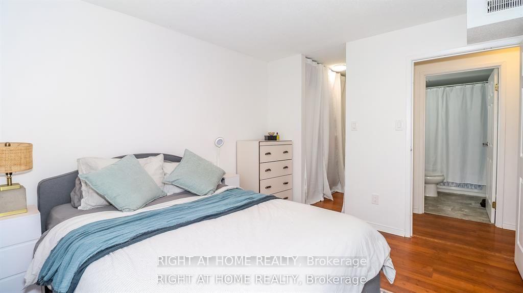 Photo 8 of Unit 113, 126 Bell Farm Road, Barrie, Alliance — HOMEH