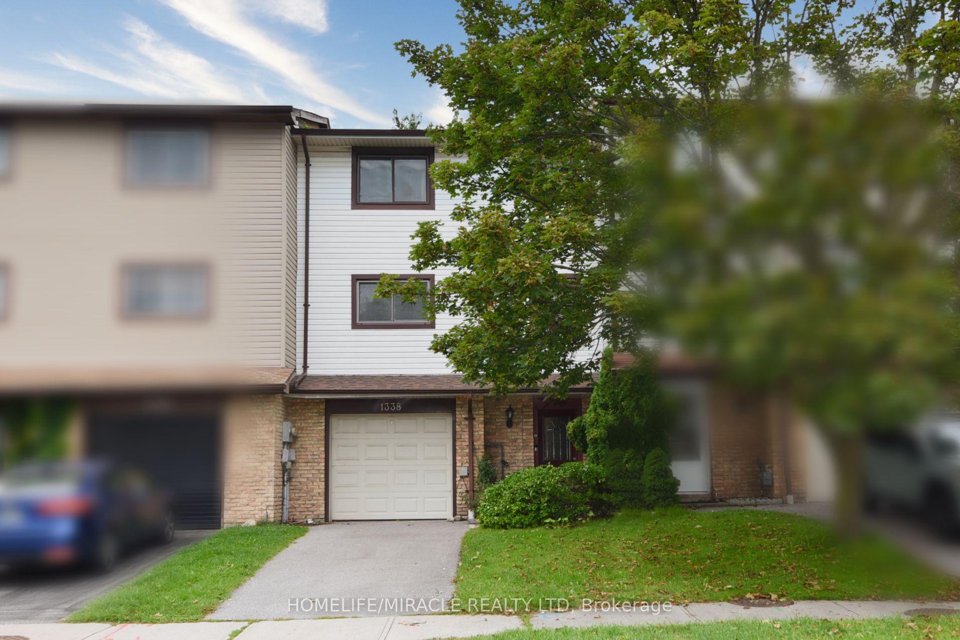 Photo 3 of 1338 Brands Court, Pickering, Liverpool — HOMEH